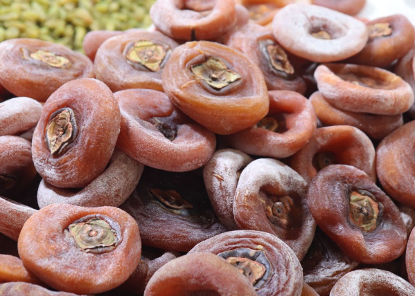 從 “露天晾曬” 到 “智能加工” 平樂(lè)柿子書(shū)寫(xiě)產(chǎn)業(yè)升級(jí)答卷